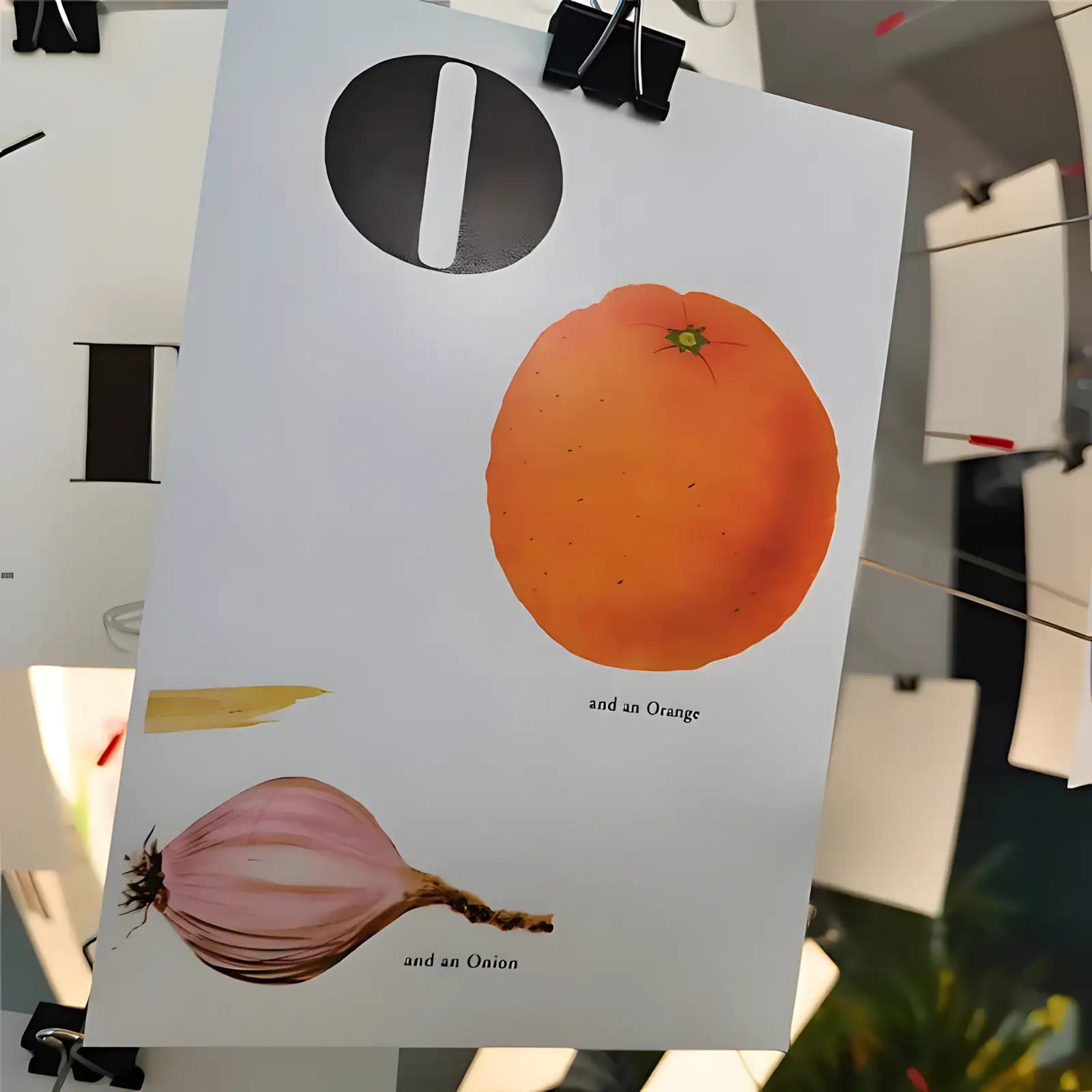 Zettel Pendant Light