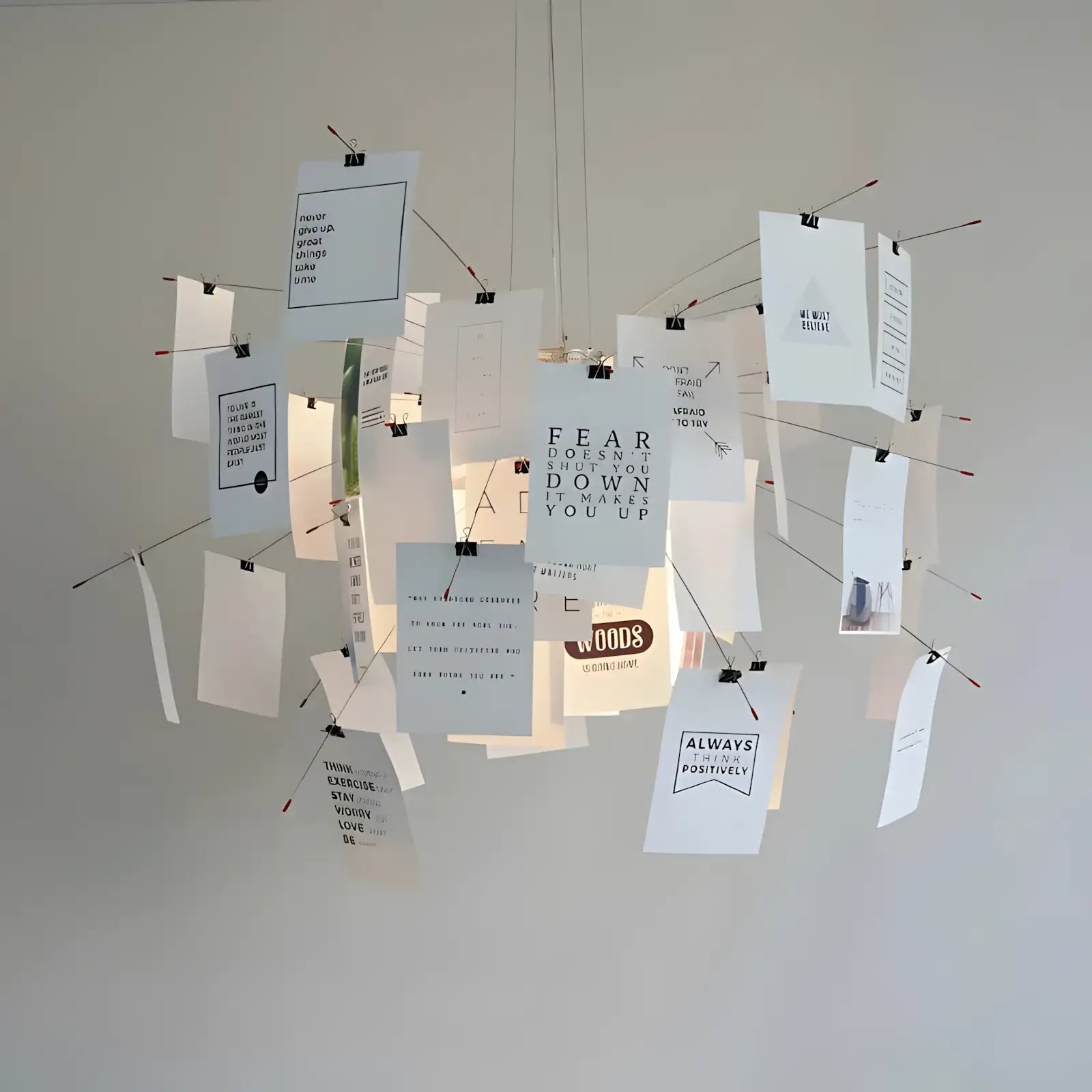 Zettel Pendant Light